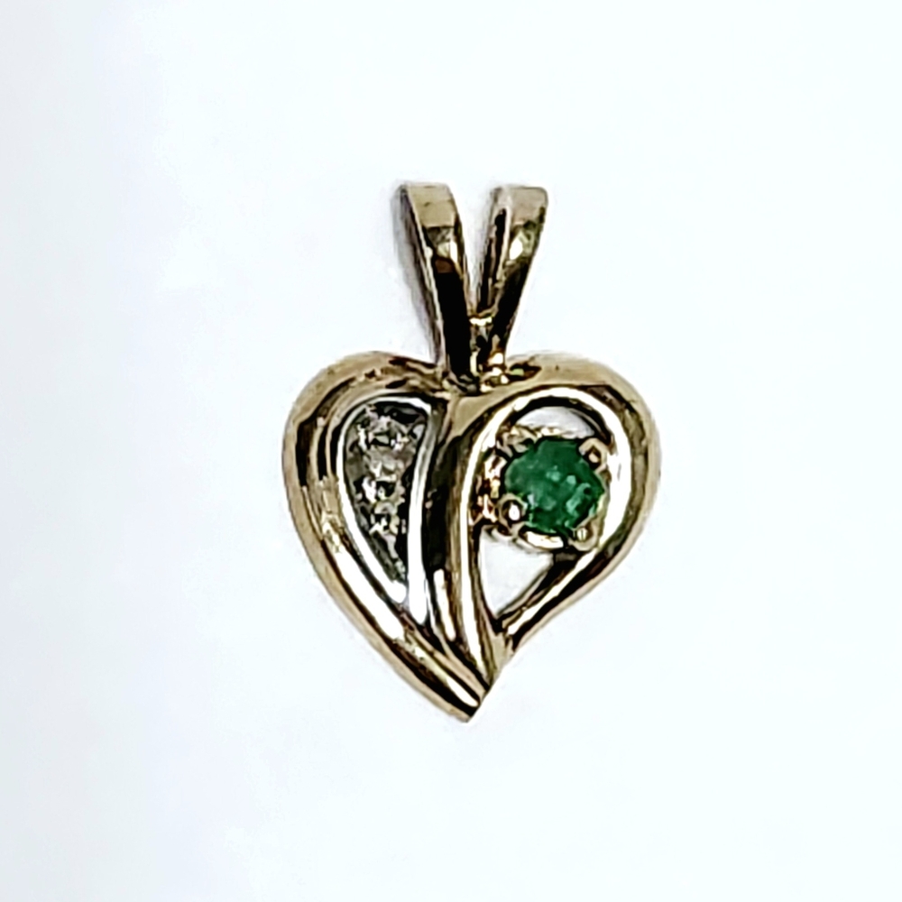 Emerald Diamond 10K Gold Heart Pendant - Picture 3 of 7
